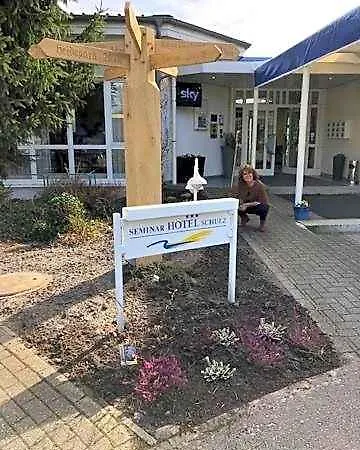 Seminar- Und Urlaubshotel Schulz Hotel Bergen (Lower-Saxony)