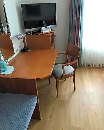 Seminar- Und Urlaubshotel Schulz 3* بيرغن